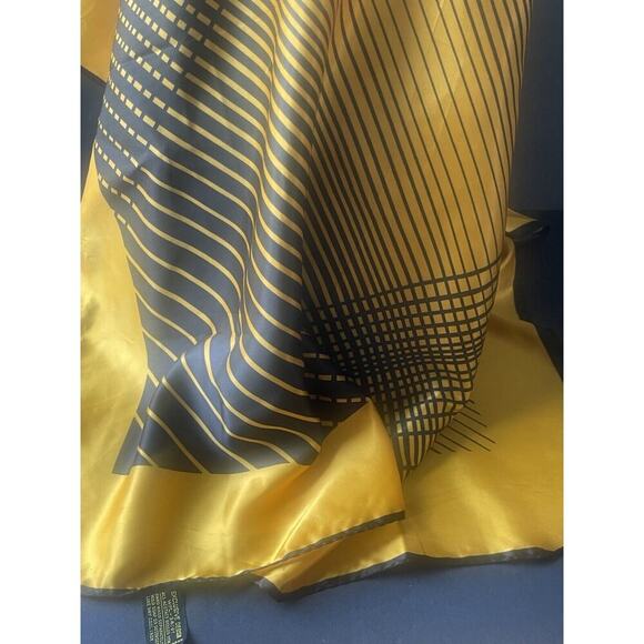 Vintage Scarf Wrap Square Geometric 31” Yellow Retro Career Multi-functional - Picture 4 of 8
